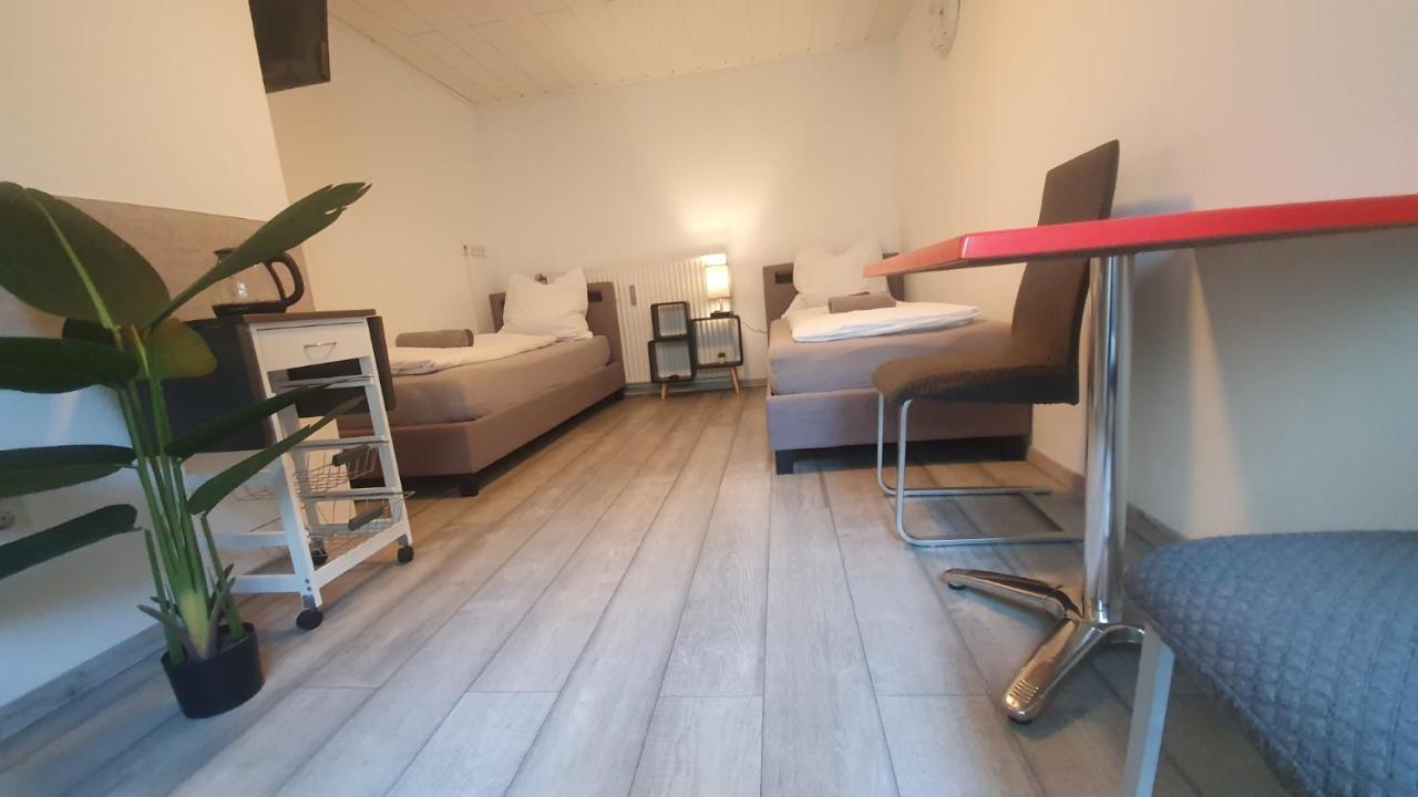 Neuburg Ferienwohnung Am Schloss Нойбург-ан-дер-Донау Екстер'єр фото